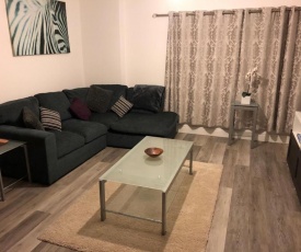 Modern 2-Bed Apartment by Cabot Circus Bristol