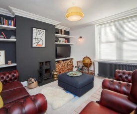 Modern and Chic 2BD in Bristol