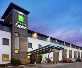 Holiday Inn Express Cambridge, an IHG Hotel