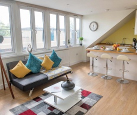 LUXURIOUS 2 bedroom, Cambridge City Centre, Sleeps 5