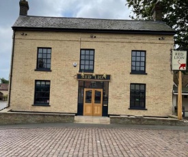 The Red Lion, Stretham