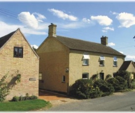 Ye Olde Globe & Chequers