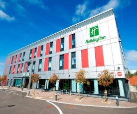 Holiday Inn London Luton Airport, an IHG Hotel