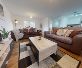 Srk Serviced Accommodation Peterborough, 2 Bedroom Luxury Apartment, Business, Leisure, Contractors