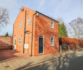 Canal View Cottage