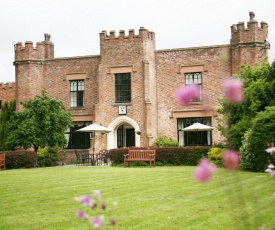 Crabwall Manor Hotel & Spa