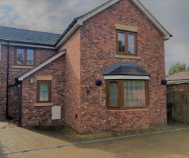 Tarporley Holiday Cottage