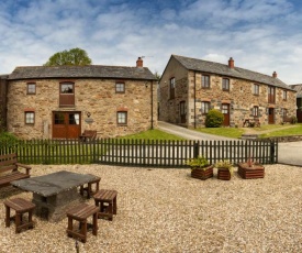 Tregolls Farm Cottages