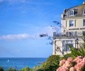 Fowey Harbour Hotel