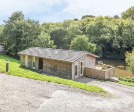 7 Water's Edge, Looe