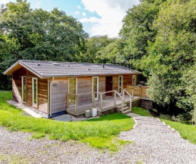 8 Streamside, Looe