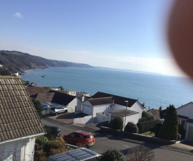 Stunning 1-Bed Apartment in Looe near quiet beach