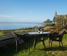 Ocean View Studio- Stunning Sea Views and Private Parking In Marazion