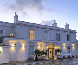 The Godolphin Hotel