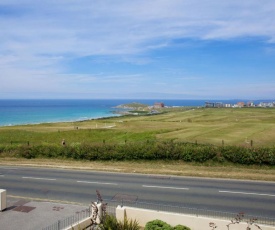 5 The Vista, Newquay