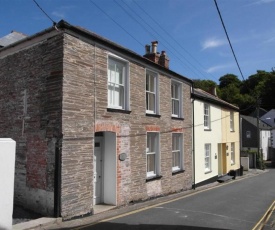 Cosy holiday home in Padstow close to the beach