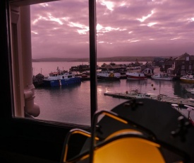 Padstow Escapes - Pajar Luxury Penthouse Apartment