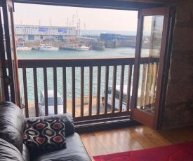 Sail Loft Lookout - Modern Harbourside Apartment with Character Features - 101