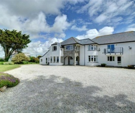 Cosy Apartment in Cornwall near Sea