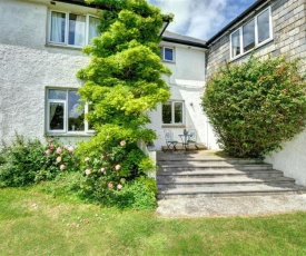 Modern apartment in Saint Merryn near the beach