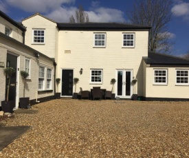 Courtyard Cottage - Great Paxton