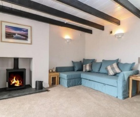 Peaceful "Cosy Cottage", Beams, Woodburner & Garden near Charlestown & Eden