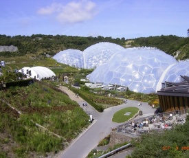 Allen's Apartment's near the Eden Project