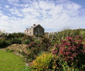 Buthyn Dowr Farmhouse B&B