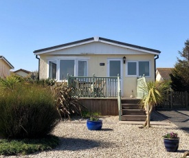 Newly Refurbished Stunning 4-Bed Chalet nr Padstow