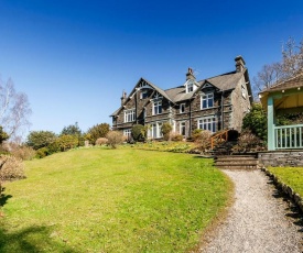 Ambleside Lake House