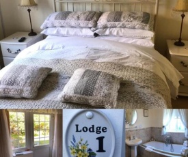 Hollyside Lodge