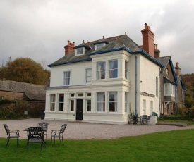 Muncaster Cottages