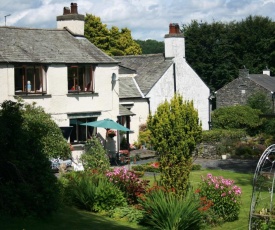 School House Cottage B&B and tea garden