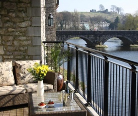 Luxury riverside apartment in Kendal