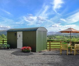 Lake View Shepherds Hut