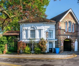 Castle Properties: The Duchess, 3 Bed Family cottage