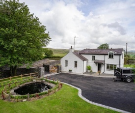 Exclusive Private Gatehouse - 3 bedrooms - 2 Bathrooms - Spectacular Howgill Views