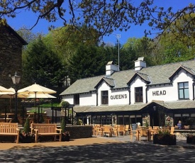 The Queen's Head Hotel