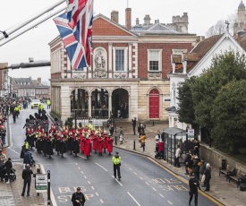 WATCH THE CHANGING OF THE GUARD FROM THE WINDOW ❤︎ of Windsor