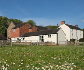 Barn Owl Lodge at Millfields Farm Cottages