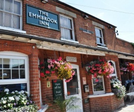 The Emmbrook Inn Hotel