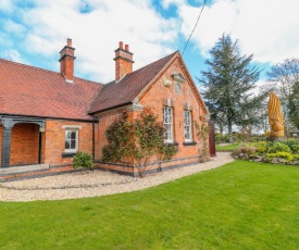 South Lodge - Longford Hall Farm Holiday Cottages