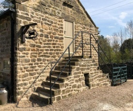 Calf Close Barn