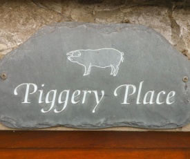 Piggery Place, Buxton