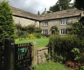 Dunscar Farm Bed & Breakfast