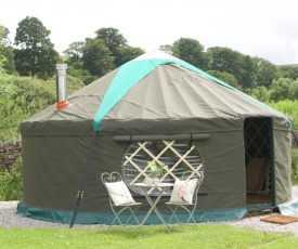 Luxury Off-Grid Glamping Yurt