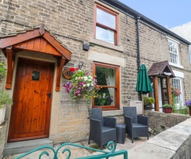 Brook Cottage, High Peak